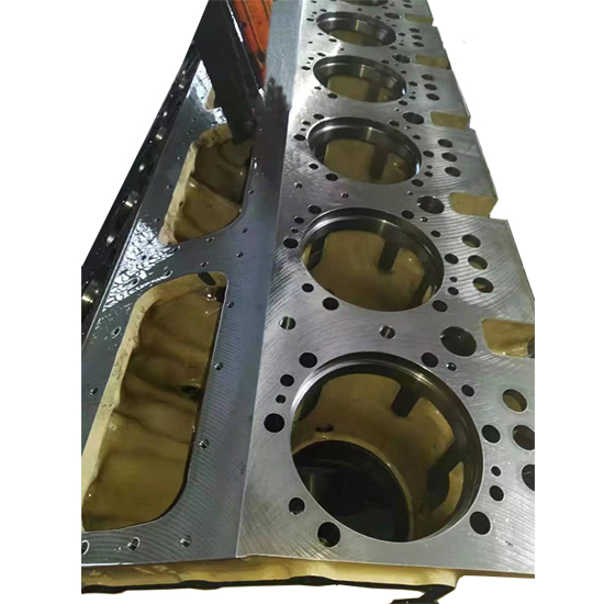 4955242 engine block 